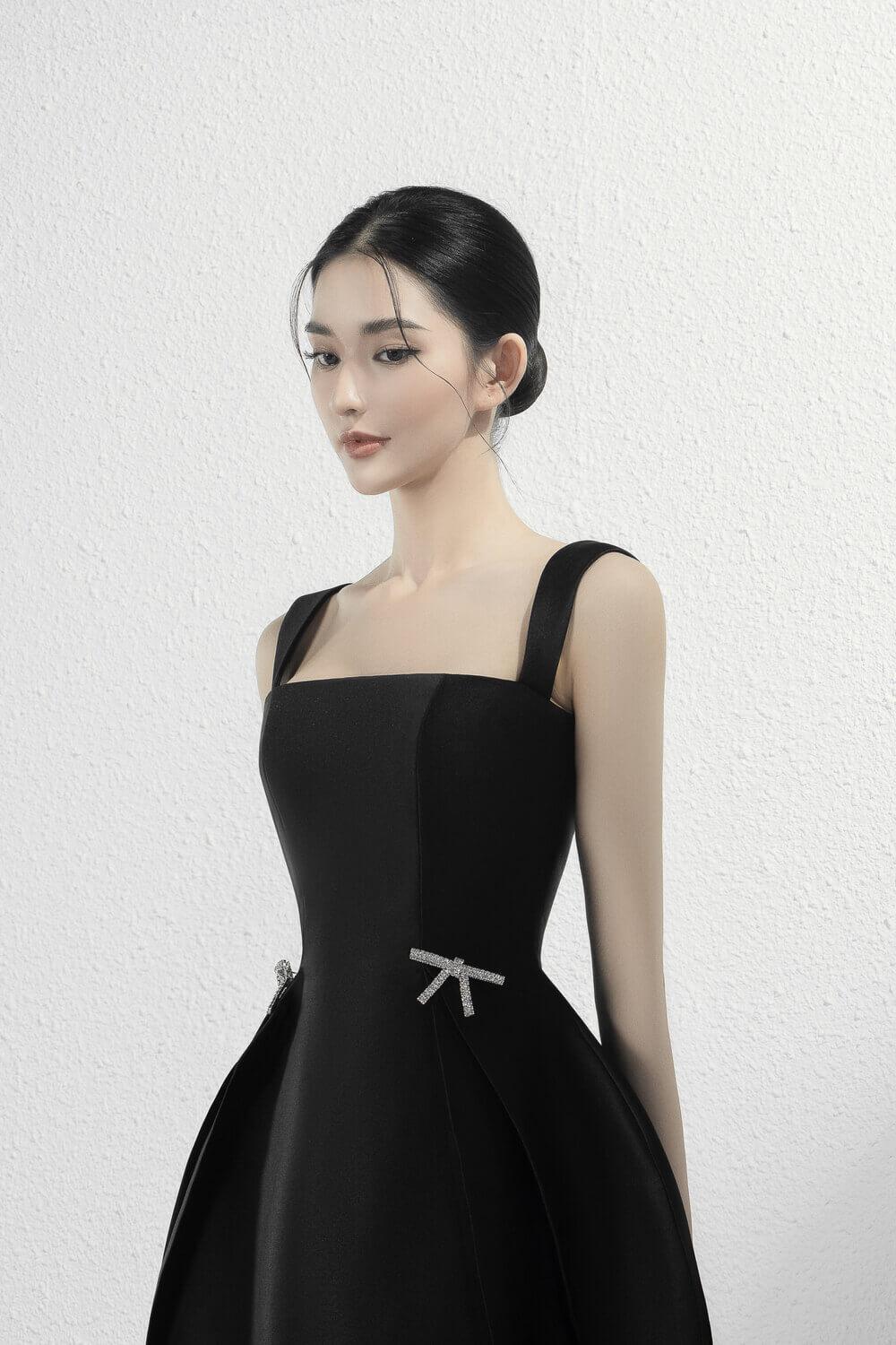 Elodie Strappy Midi Dress - MEAN BLVD