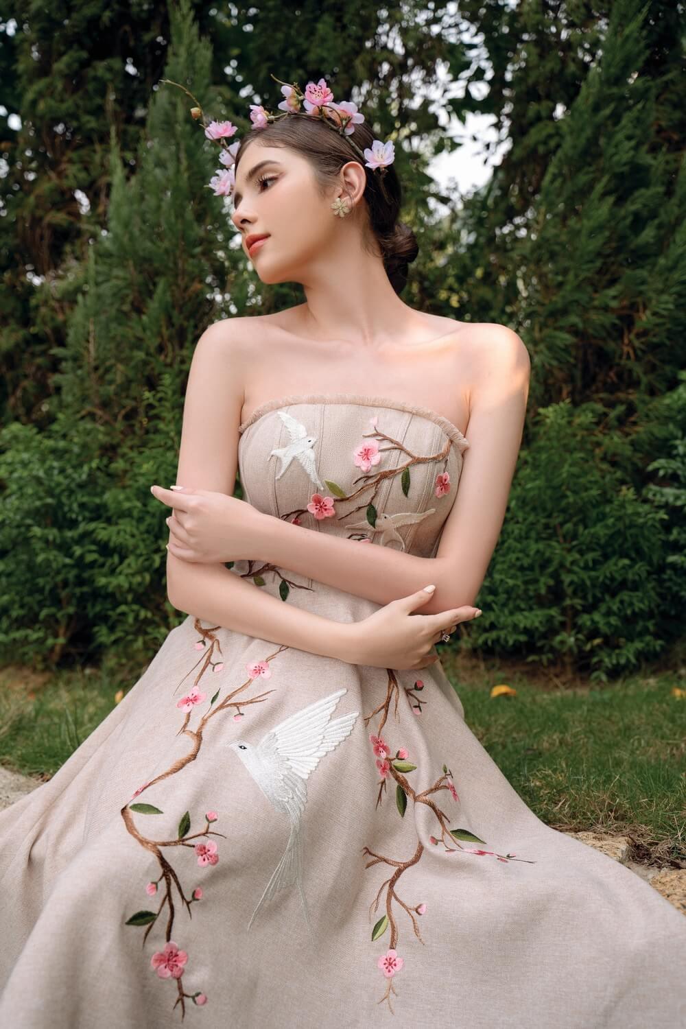 Gladi Strapless Dress MEAN BLVD