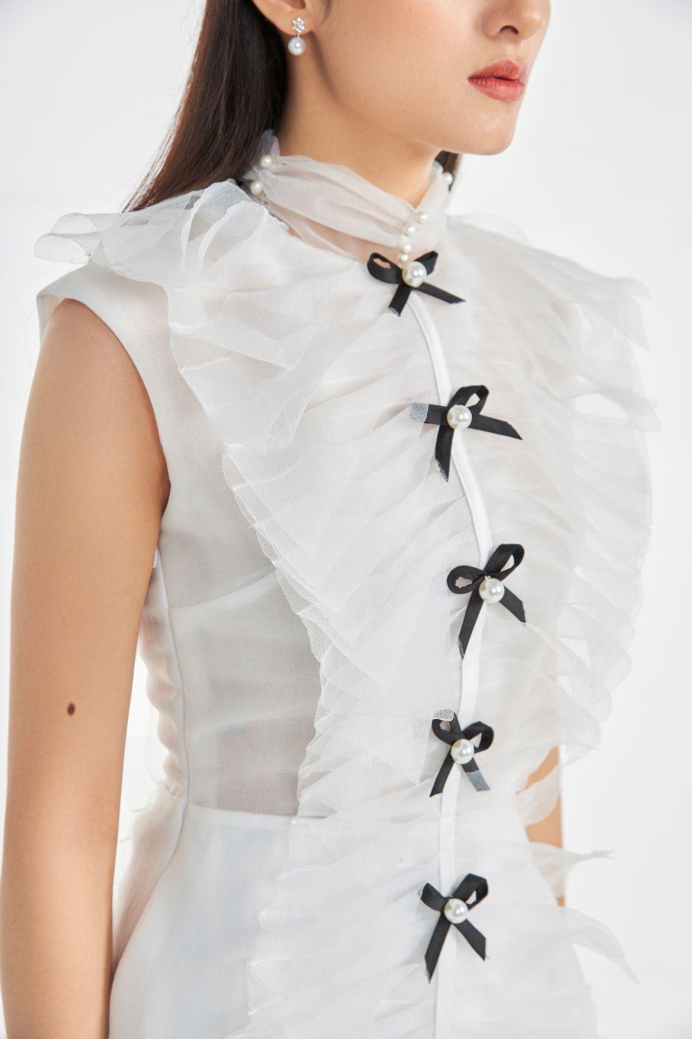 Grande Bowtie Line Dress MEAN BLVD
