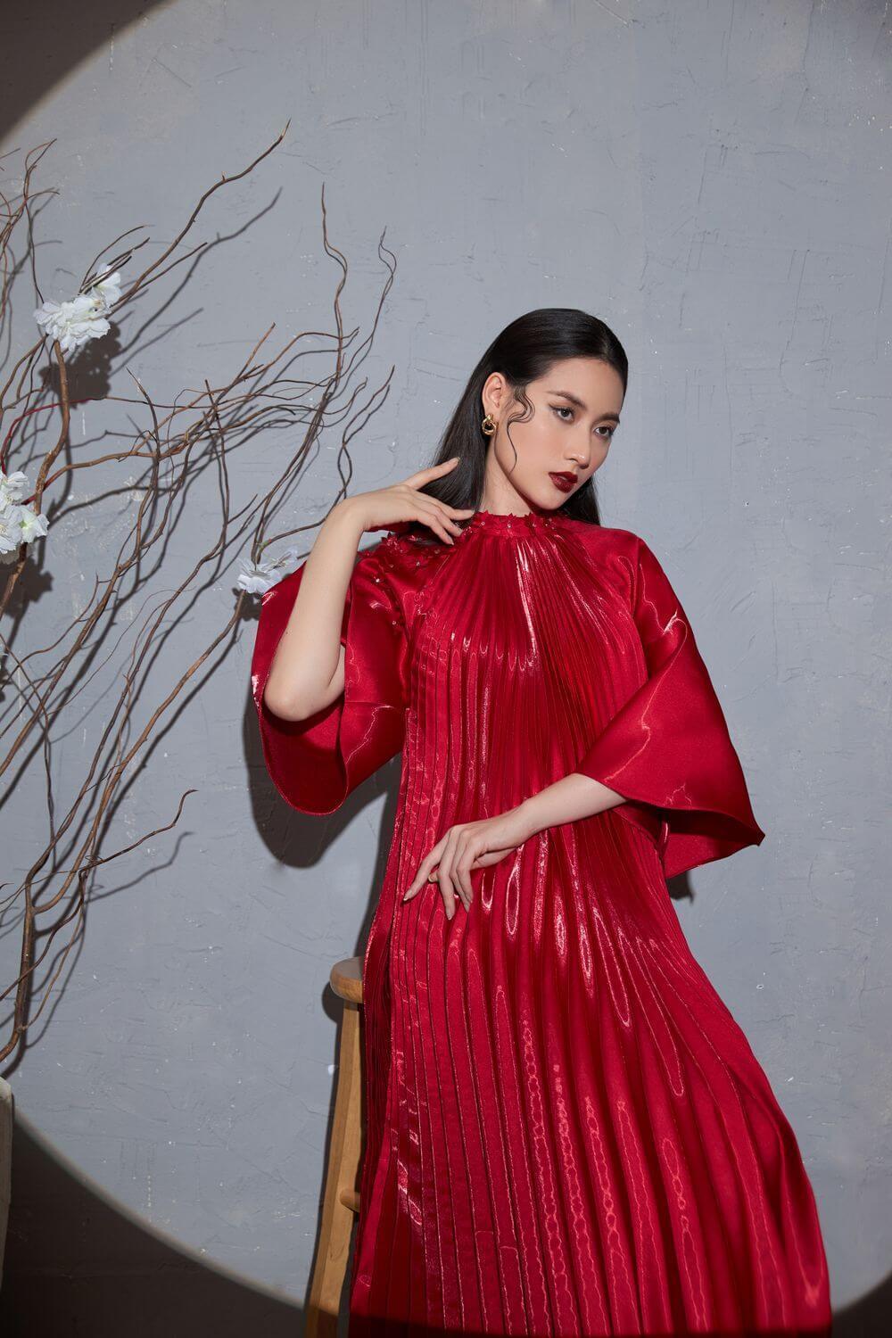 Katelyn Pleated Ao Dai MEAN BLVD
