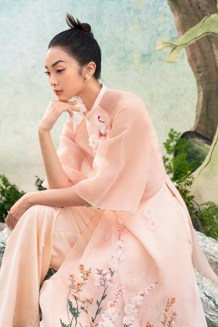 Kathryn Wide Sleeves Ao Dai MEAN BLVD