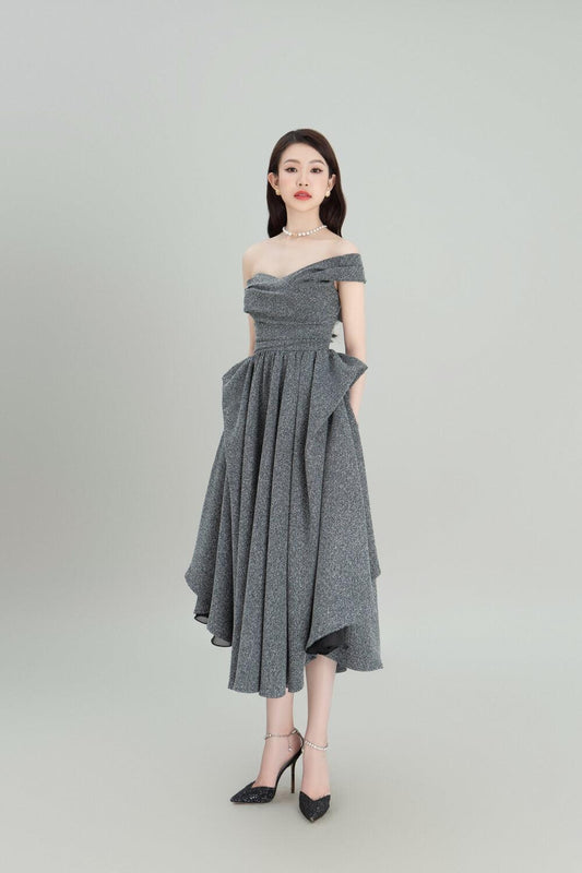 Kirei Asymmetric Shoulder Dress MEAN BLVD