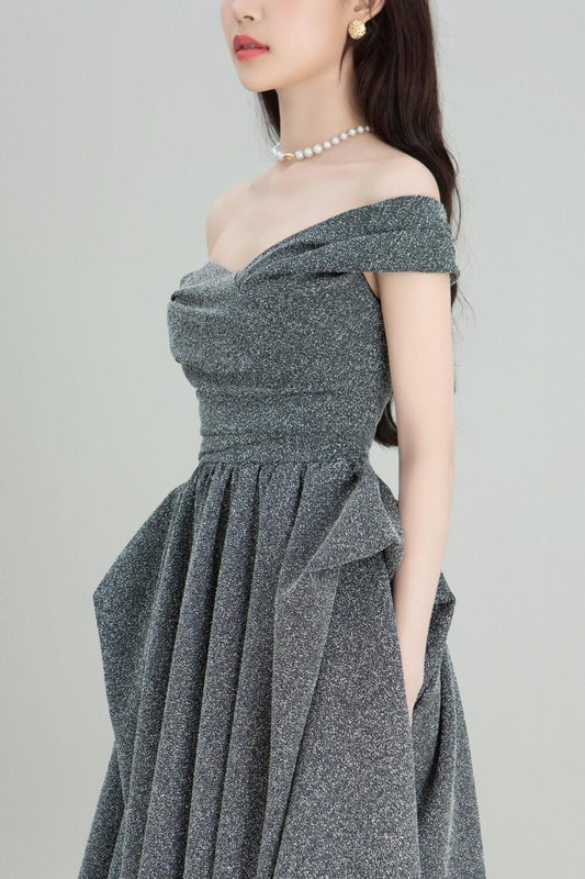 Kirei Asymmetric Shoulder Dress MEAN BLVD