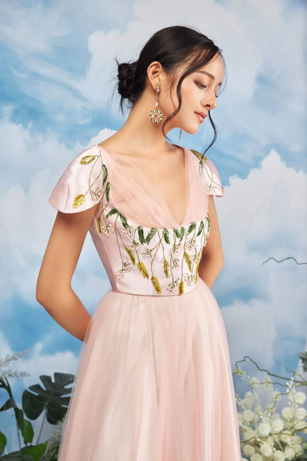 Limbat Heart Neck Dress MEAN BLVD