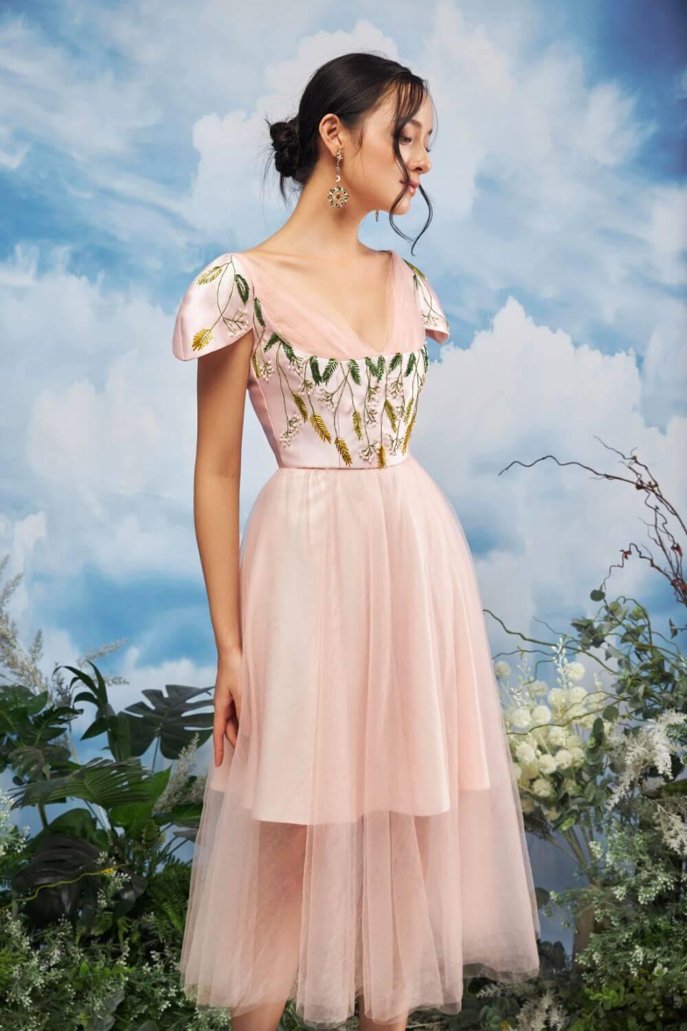 Limbat Heart Neck Dress MEAN BLVD