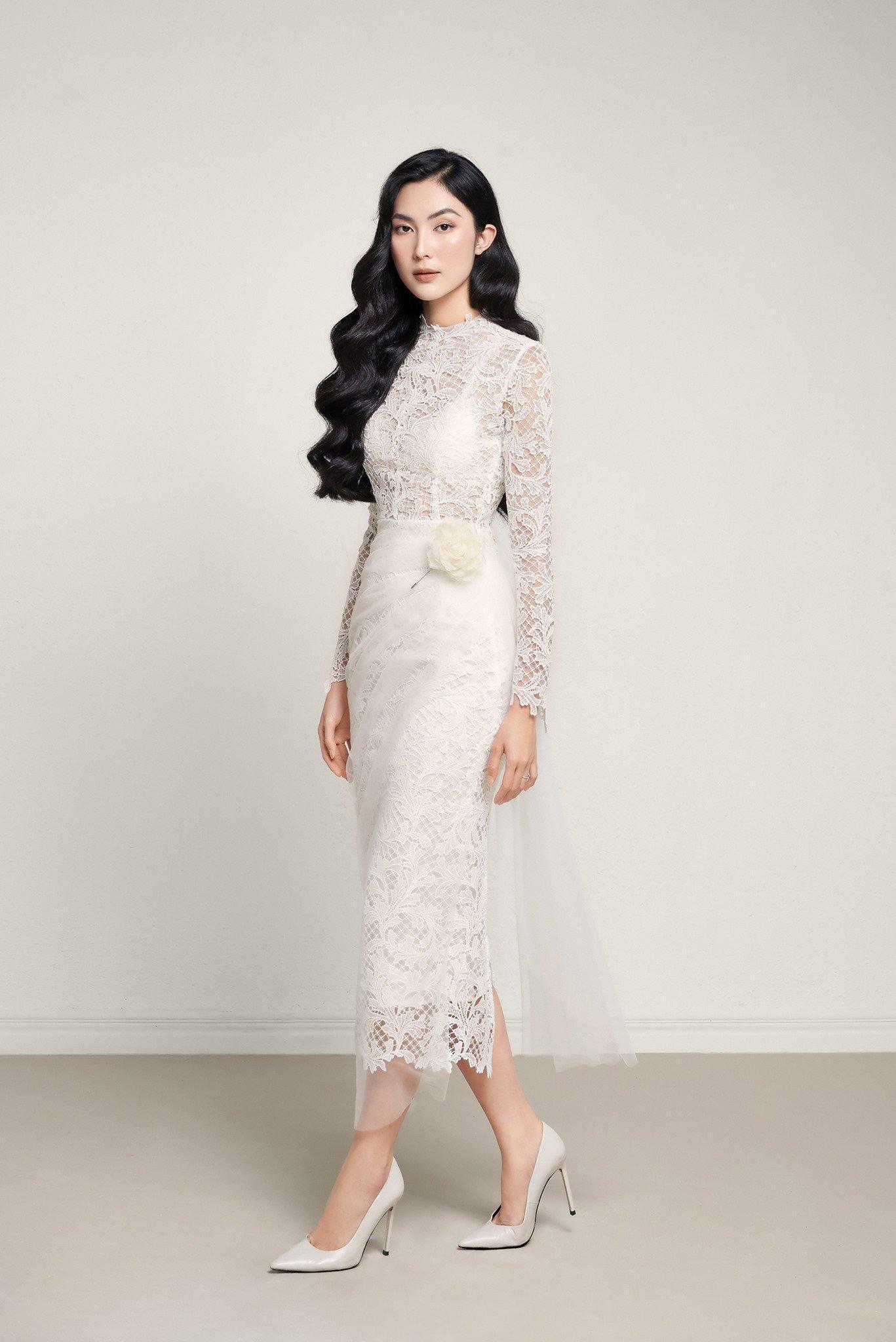 Women's Louvre Pencil Long Sleeved Lace Midi Dress XS/S/M/L White MEAN BLVD M / White