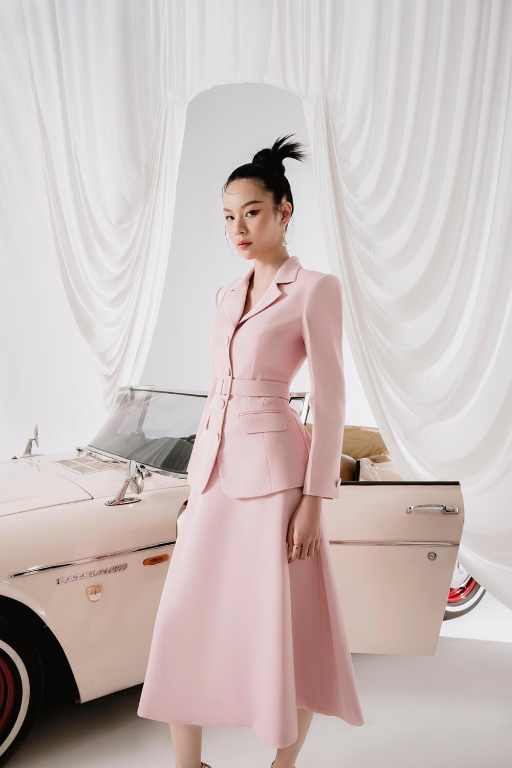 Lyon Fit and Flare Single Breasted Diamond Spandex Blazer MEAN BLVD