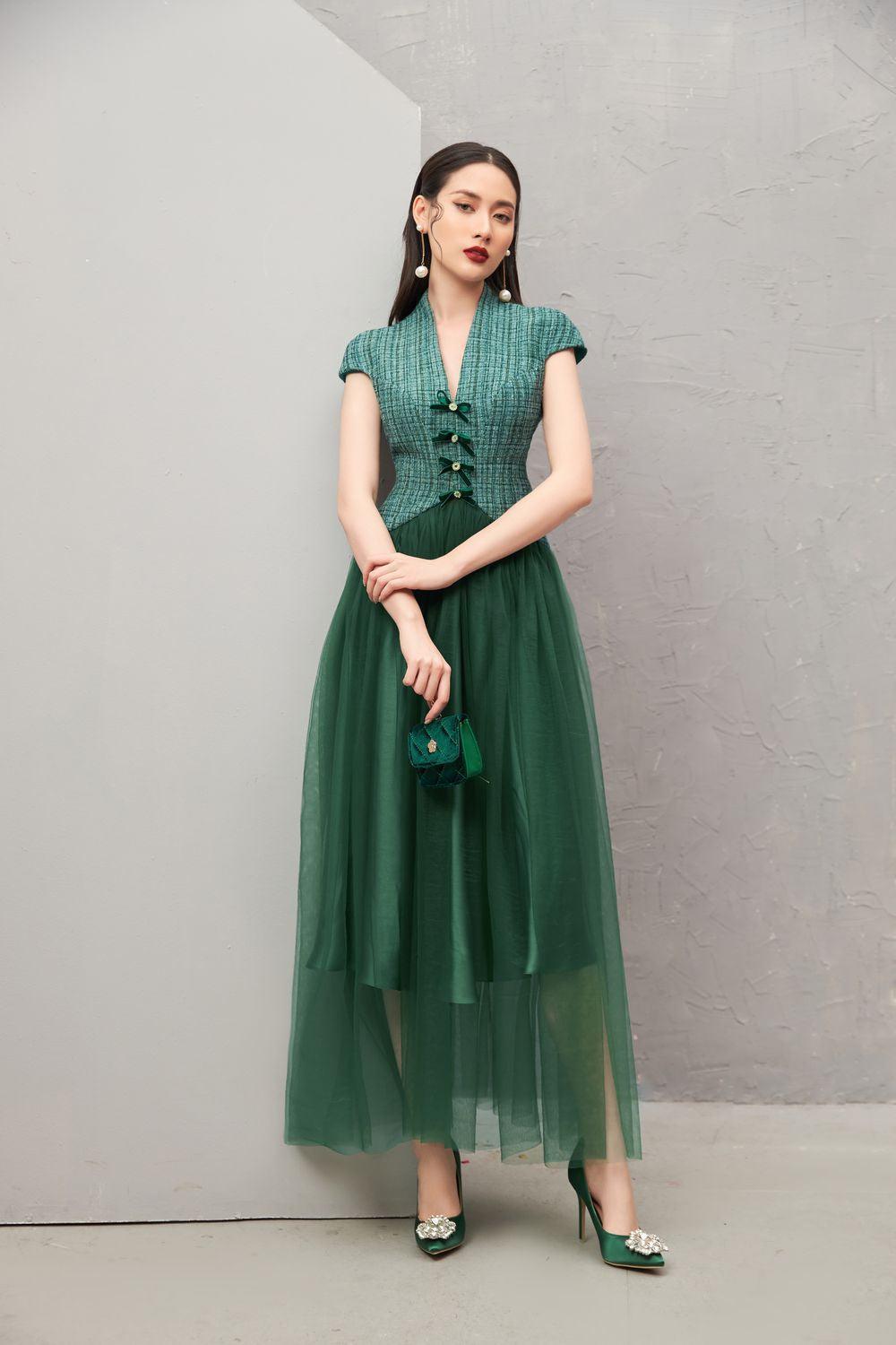 Nomi V-Neck Midi Dress MEAN BLVD