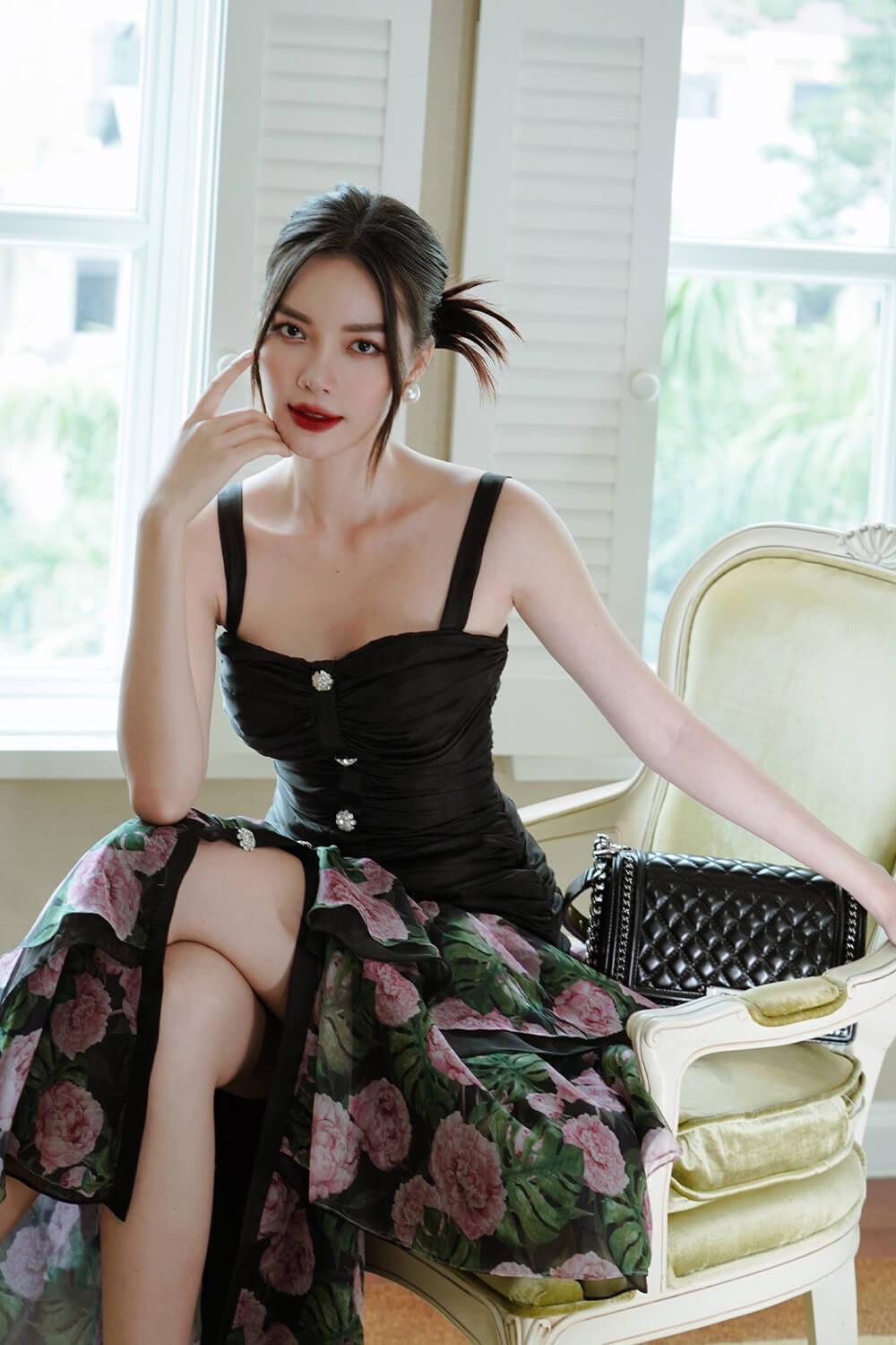 Ochna Apron Strappy Chiffon Midi Dress MEAN BLVD