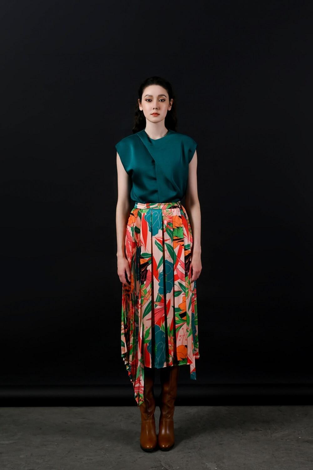 Piimio Asymmetric Flap Skirt MEAN BLVD