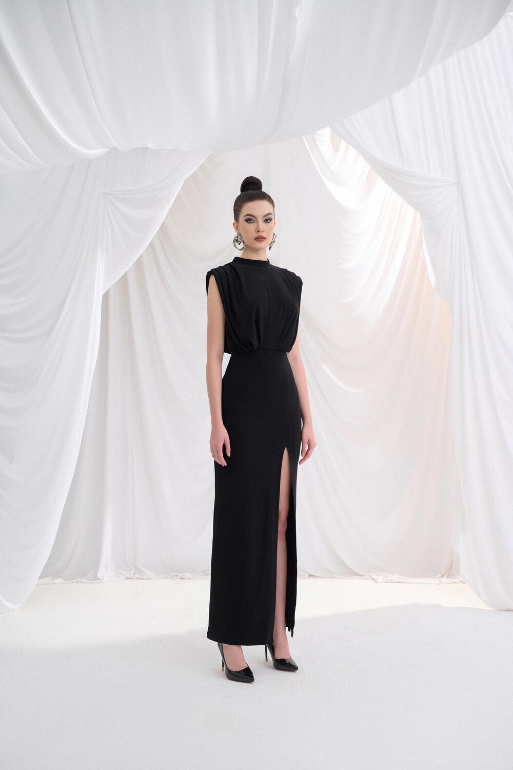 Quinna Blouson Sleeveless Cotton Maxi Dress - L / Black Quinna Blouson Sleeveless Cotton Maxi Dress - L / Black