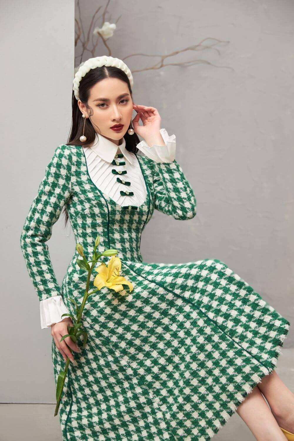 Women's Ratih A-line Collared Neck Tweed Midi Dress XS/S/M/L/XL Green MEAN BLVD XS / Green Women's Ratih A-line Collared Neck Tweed Midi Dress XS/S/M/L/XL Green MEAN BLVD XS / Green