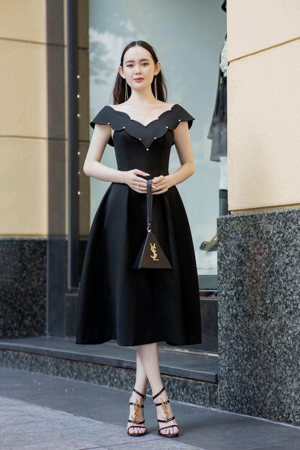 Reilly V-Neck Dress MEAN BLVD