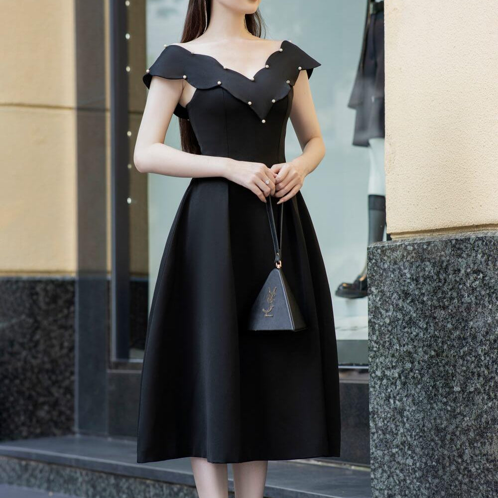 Reilly V-Neck Dress MEAN BLVD