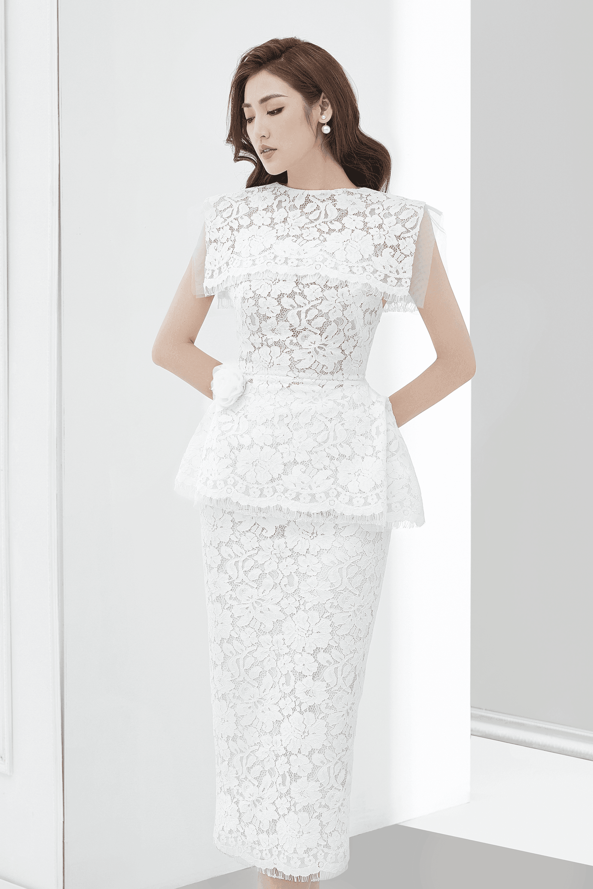 Rene Pencil Lace Skirt MEAN BLVD