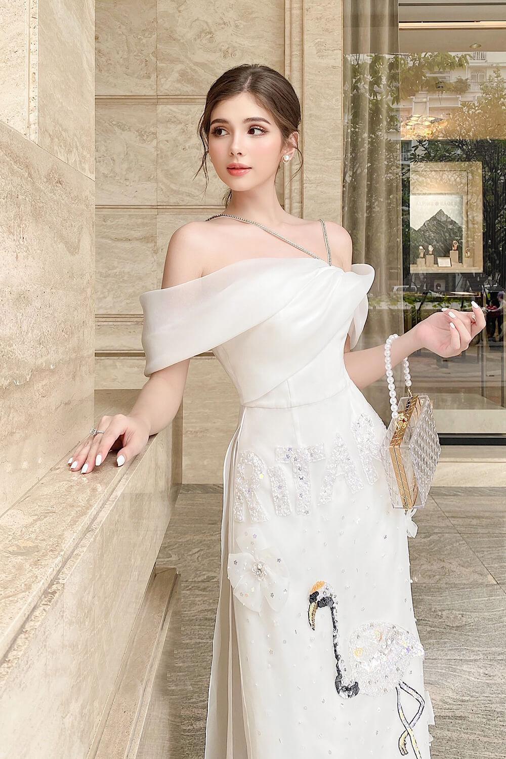 Rita Off-Shoulder Ao Dai MEAN BLVD