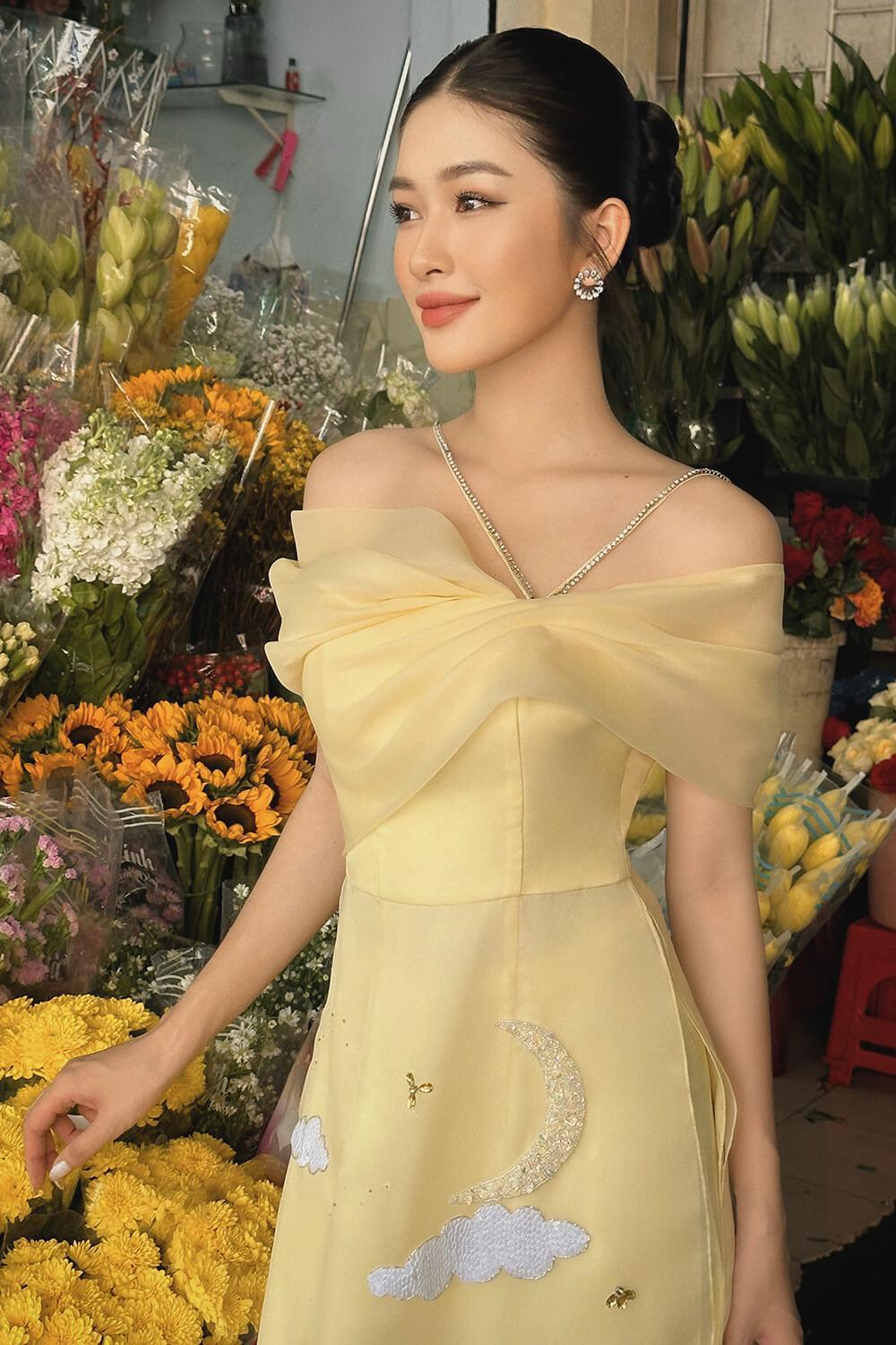 Rita Off-Shoulder Ao Dai MEAN BLVD