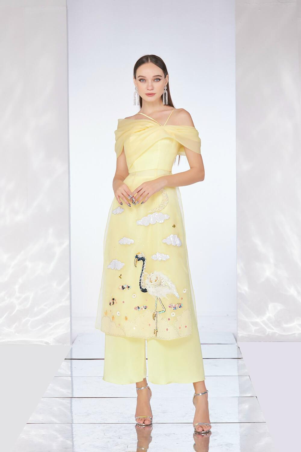 Rita Off-Shoulder Ao Dai MEAN BLVD