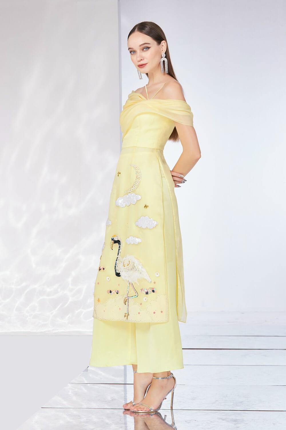 Rita Off-Shoulder Ao Dai MEAN BLVD