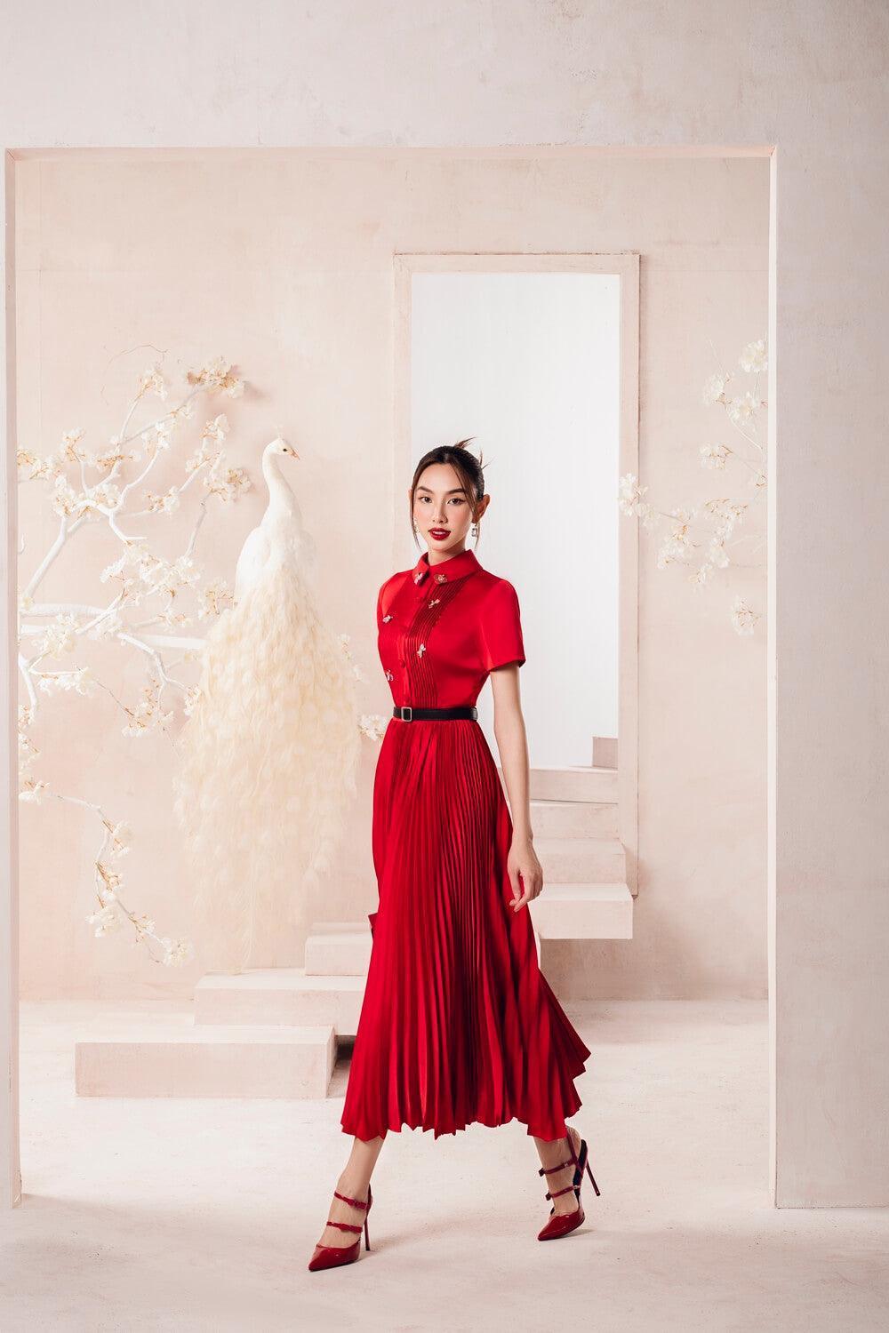 Scarlet Folded Collar Dress MEAN BLVD