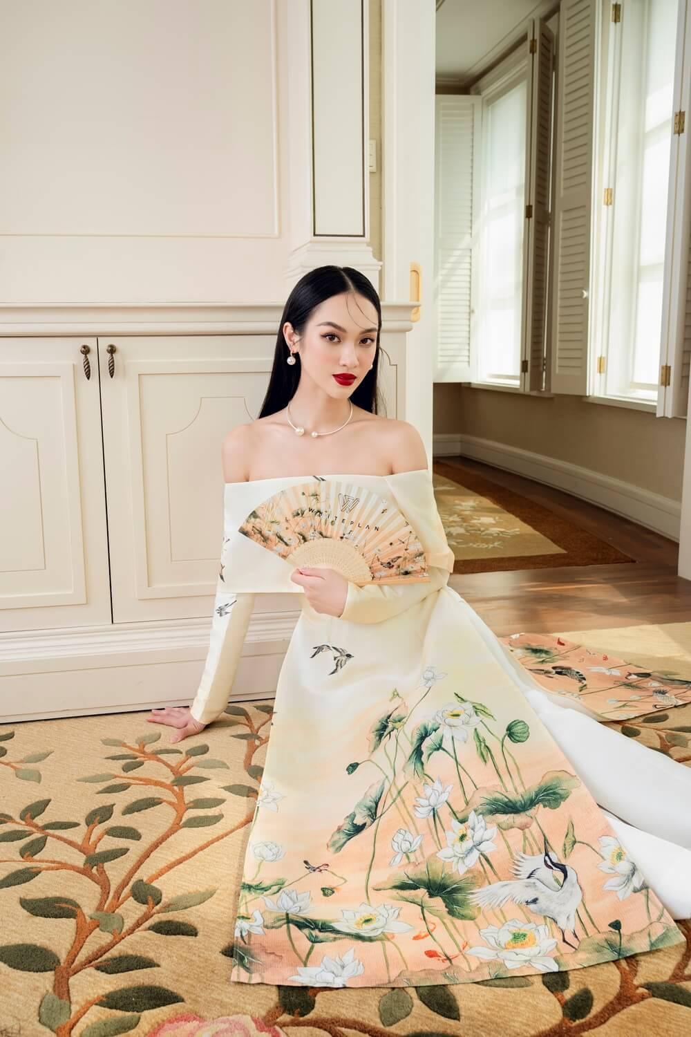 Tange Lotus Ao Dai MEAN BLVD