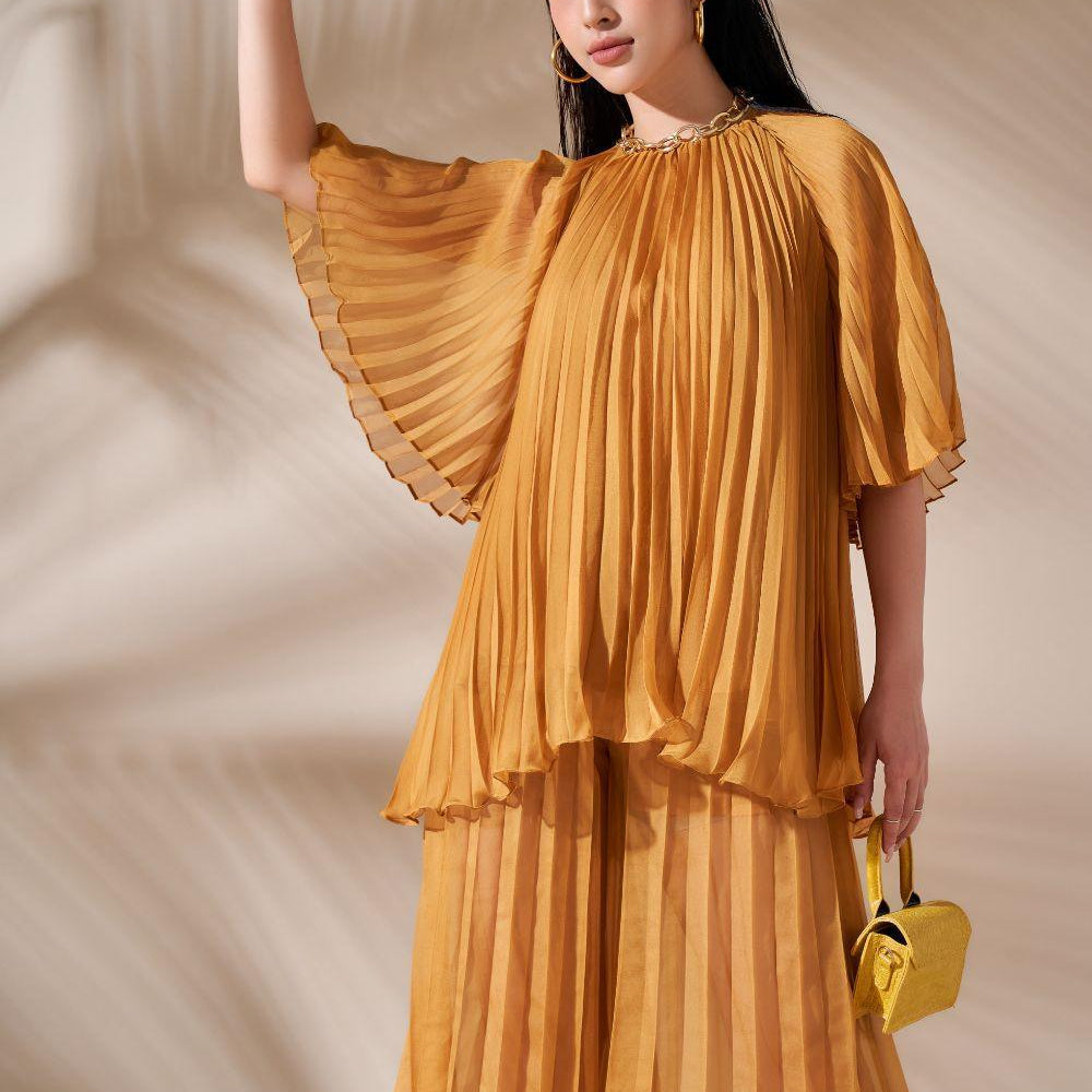 Woodie Round Neck Top MEAN BLVD