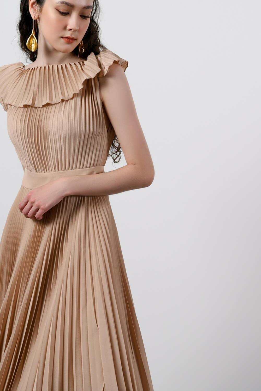 zaria pleated halter midi dress Women's Zaria Pleated Sleeveless Silk Midi Dress S/M/L Nude MEAN BLVD M / Nude
